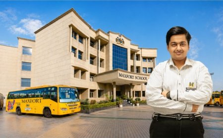 JEE Main 2026 Topper: Maxfort School Rohini’s Aditya Gupta Scores Perfect 300/300, Secures AIR 1